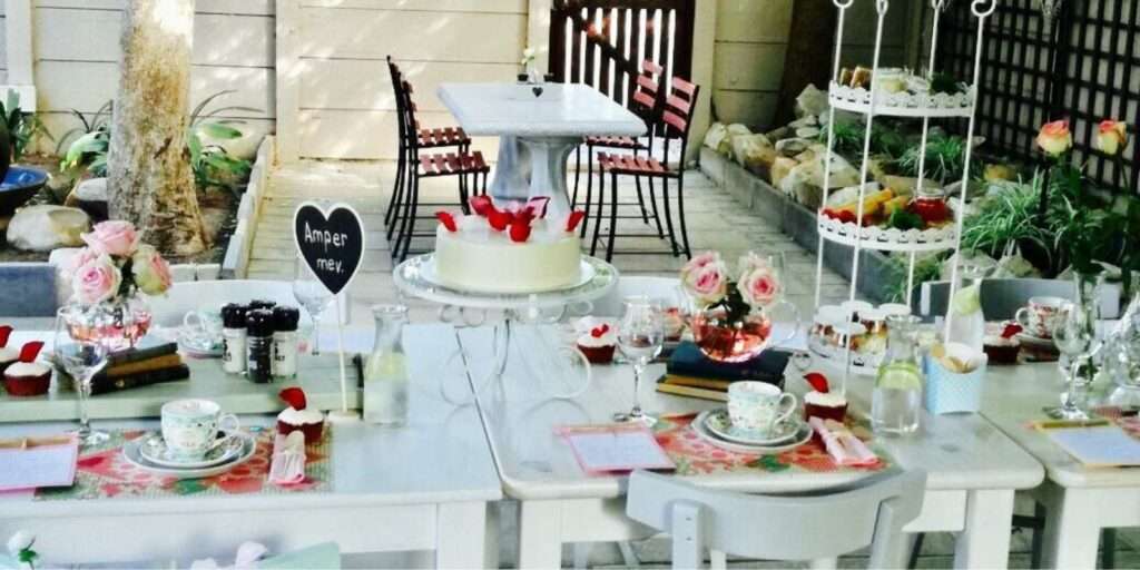 Chatters Cafe