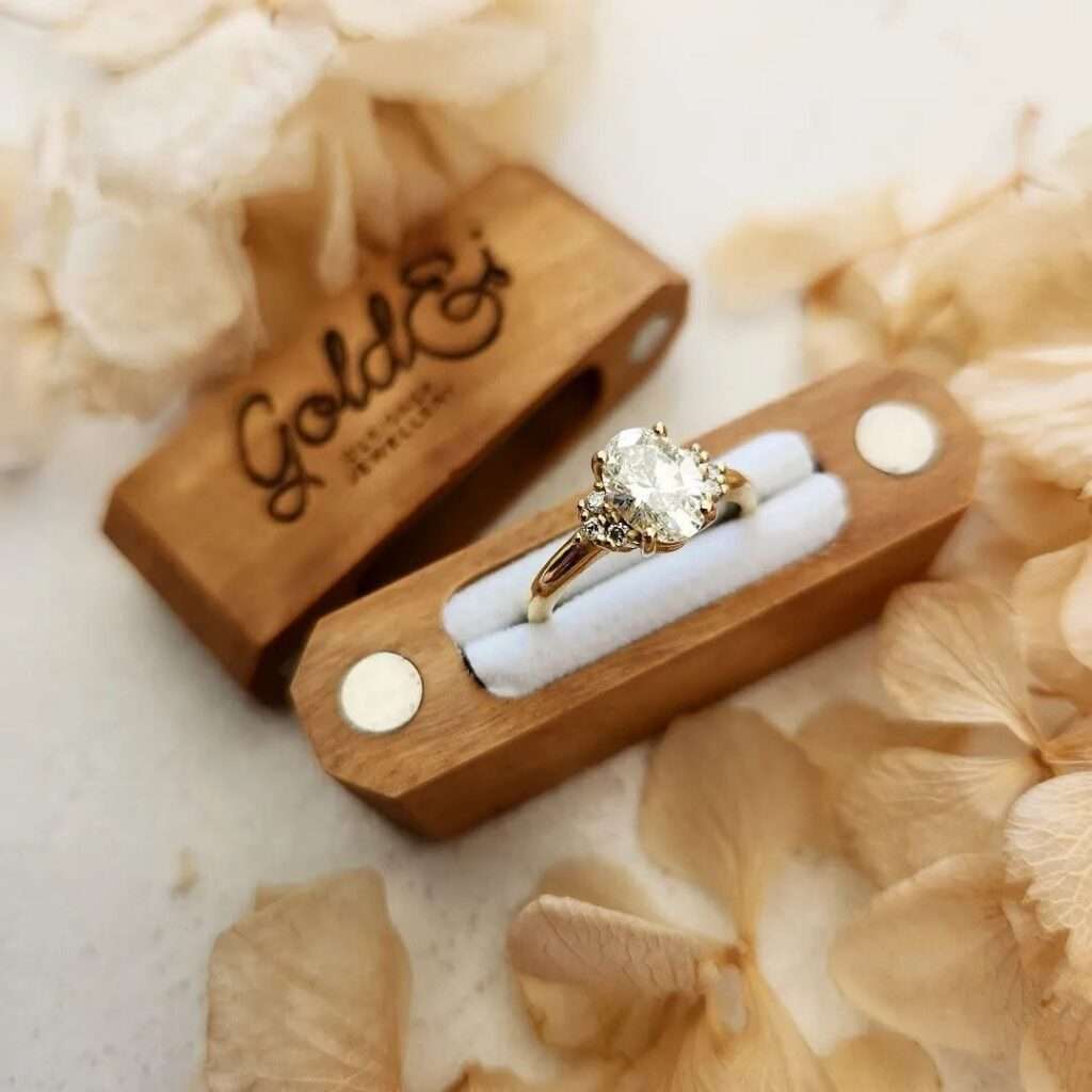 Engagement Ring and proposal box- GoldandI